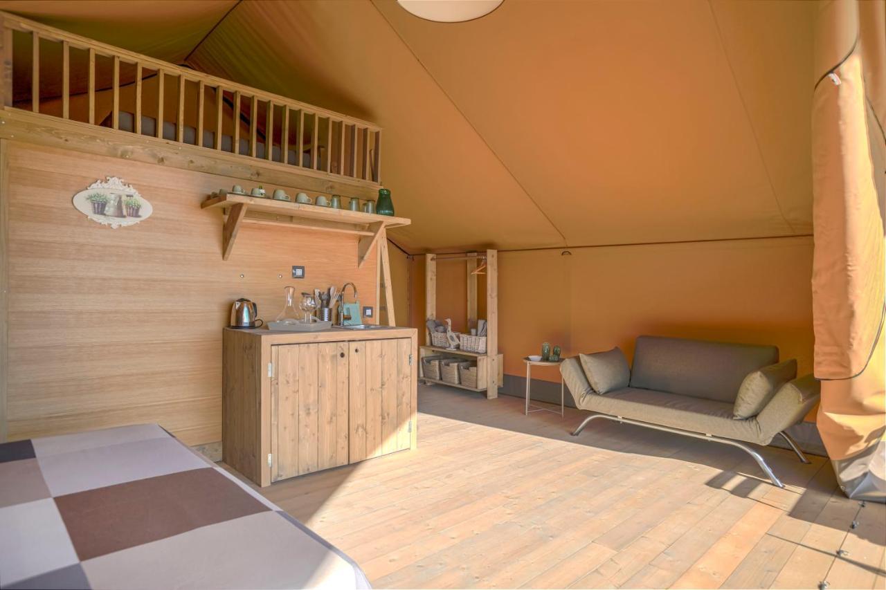 利帕贝拉 Glamping Debbiare酒店 外观 照片